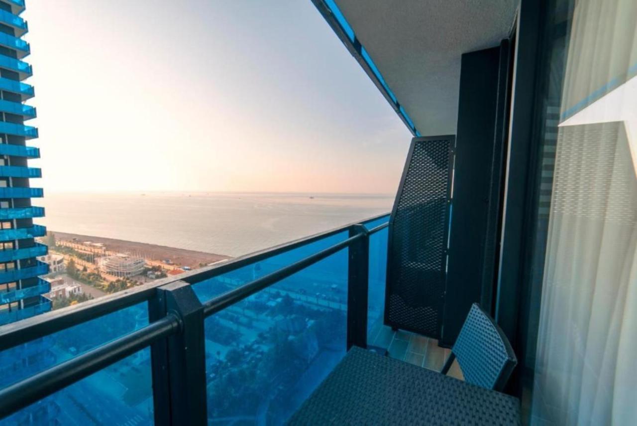 Orbi City Sea Side & Sea View Towers Batumi Exterior photo